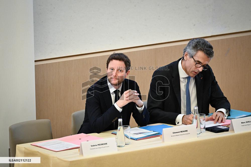 Clement Beaune and Valerie Pecresse at the Ile-de-France Regional Council Meeting