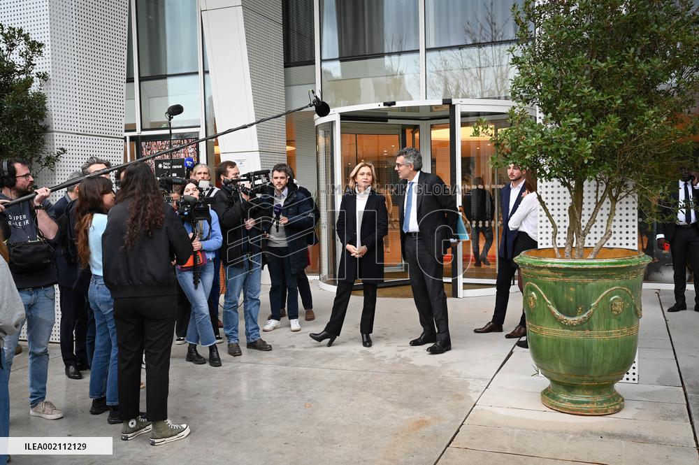 Clement Beaune and Valerie Pecresse at the Ile-de-France Regional Council Meeting