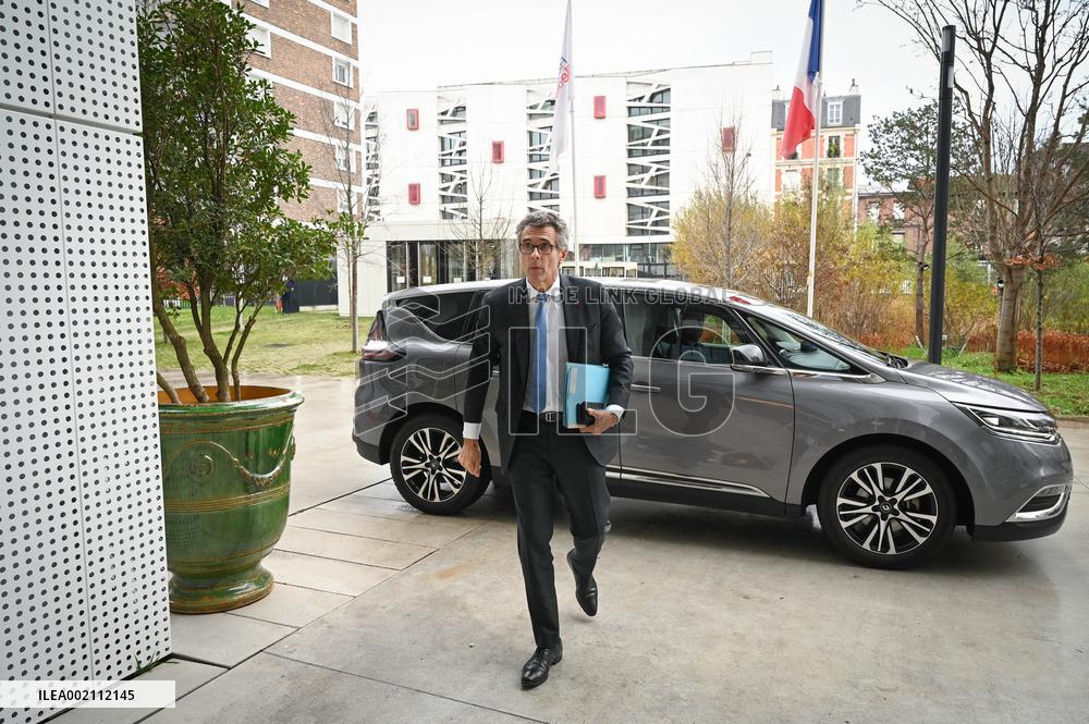 Clement Beaune and Valerie Pecresse at the Ile-de-France Regional Council Meeting