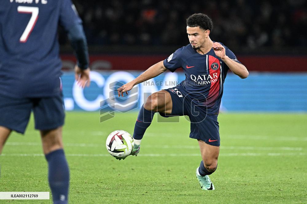 (SP)FRANCE-PARIS-FOOTBALL-FRENCH LEAGUE 1-PSG VS METZ