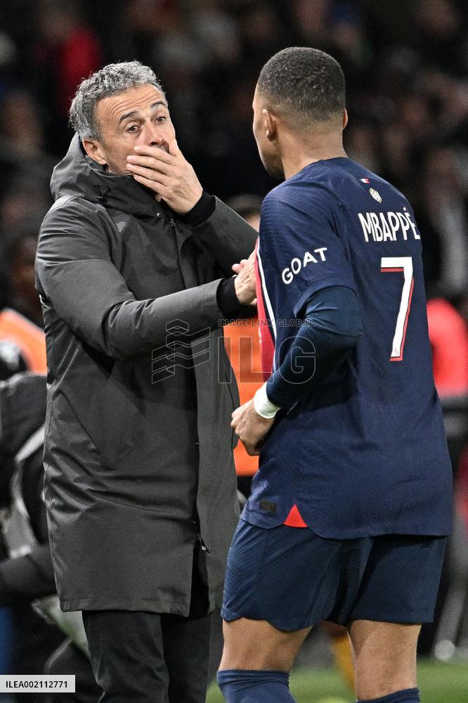 (SP)FRANCE-PARIS-FOOTBALL-FRENCH LEAGUE 1-PSG VS METZ