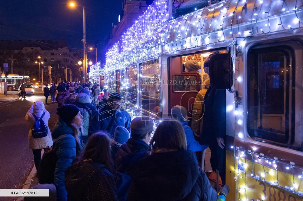 HUNGARY-BUDAPEST-CHRISTMAS TRAM