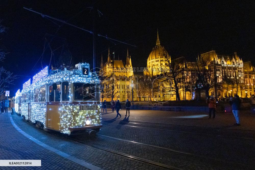 HUNGARY-BUDAPEST-CHRISTMAS TRAM