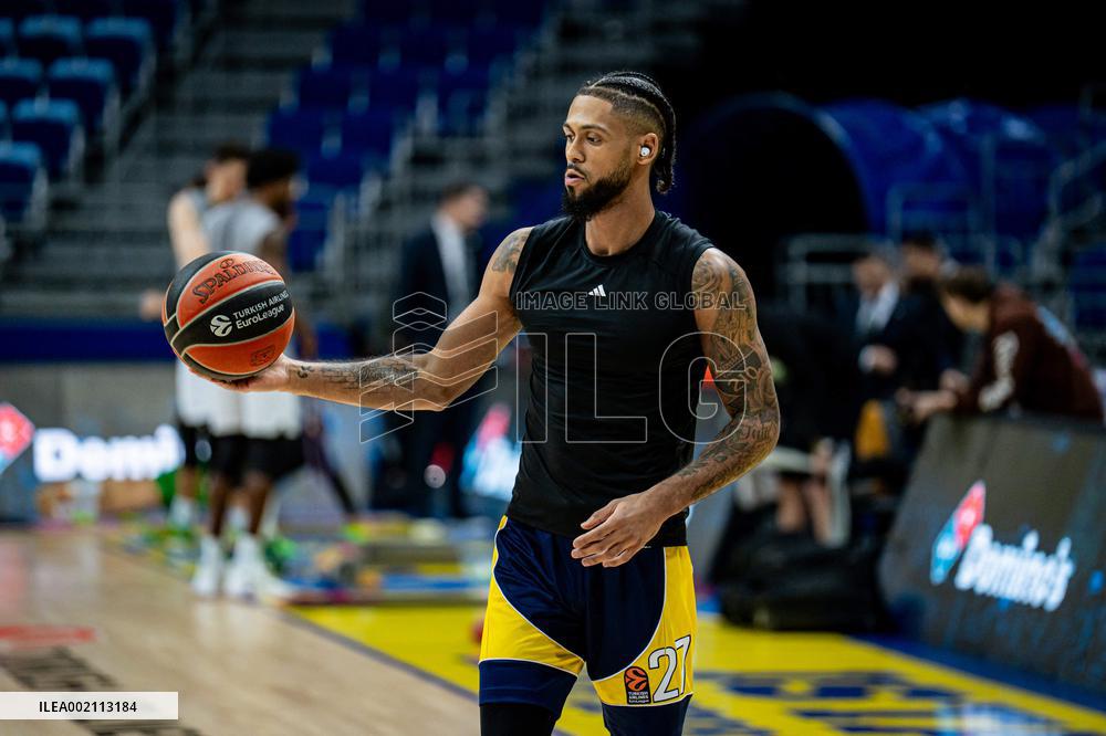 EuroLeague - Fenerbahce Beko Istanbul v Zalgiris Kaunas