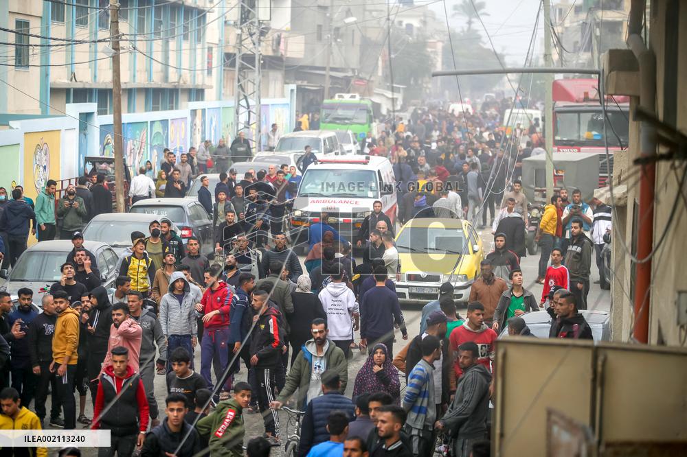 Death Toll Passes 20,000 - Gaza