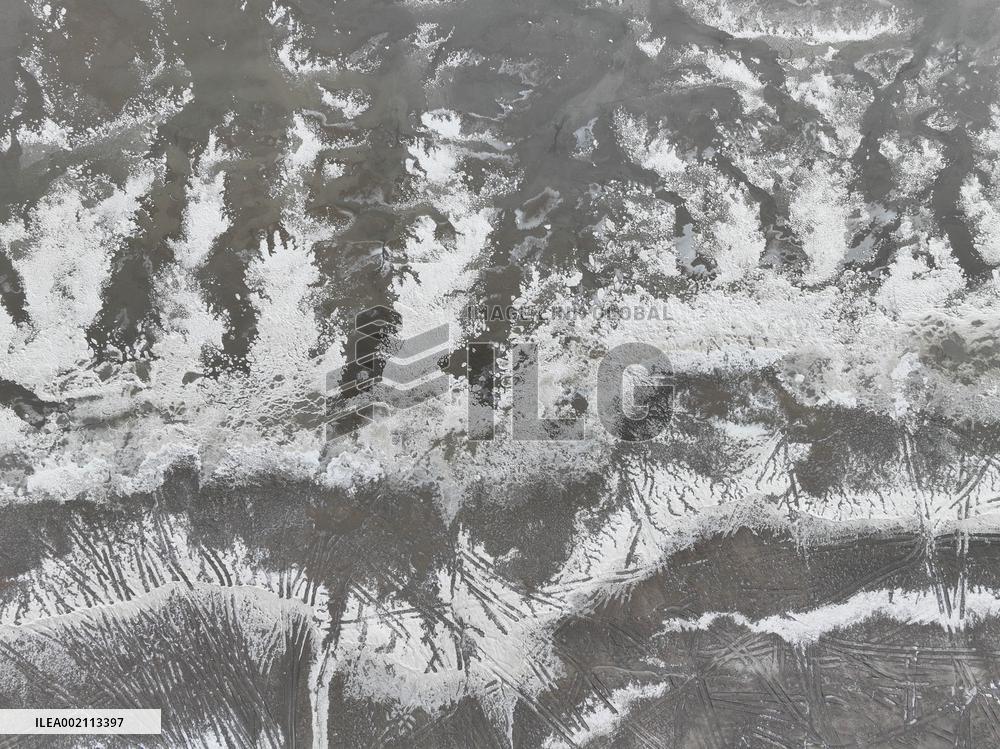 Sea Ice Landscape in Lianyungang