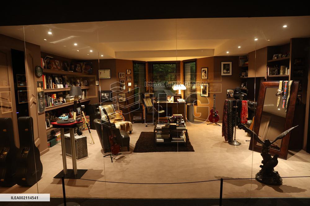 Johnny Hallyday, LExposition Preview - Paris