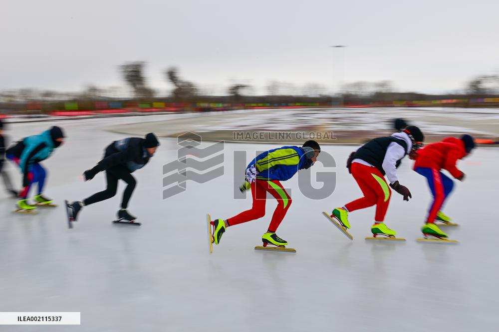 CHINA-XINJIANG-BEITUN-WINTER ACTIVITIES-SCHOOL (CN)