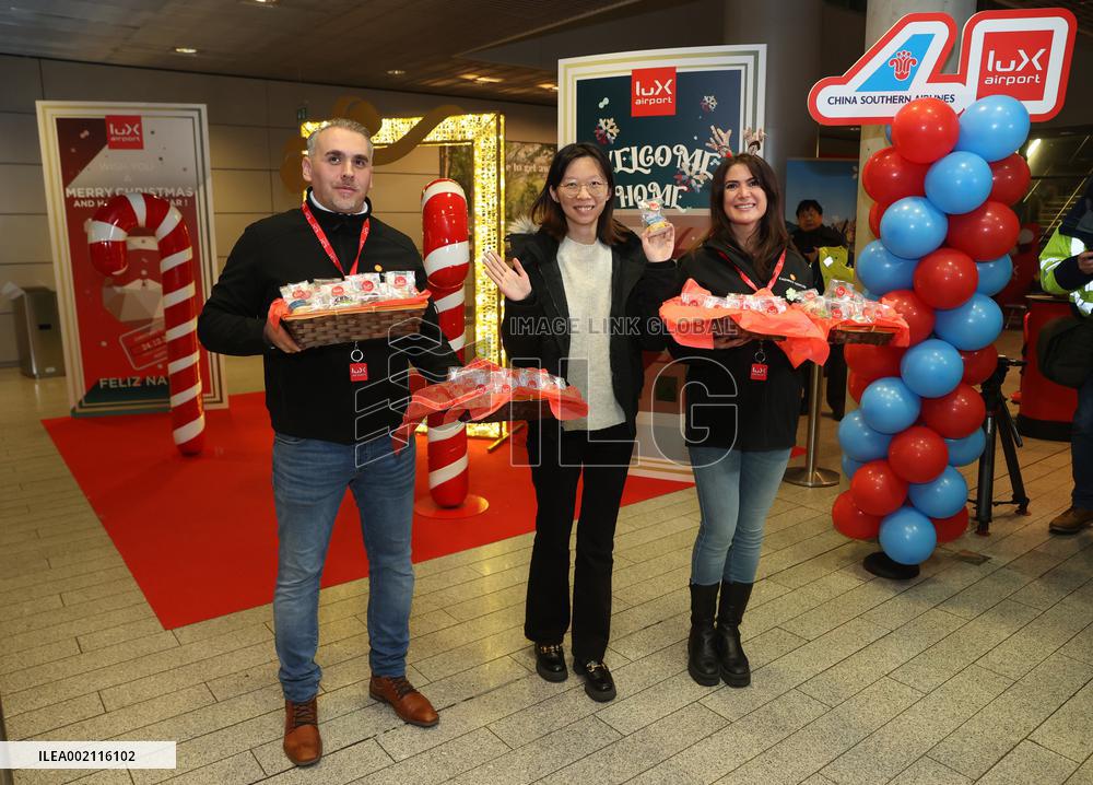 LUXEMBOURG-CHINA-DIRECT AIR ROUTE-PASSENGER FLIGHT-OPEN