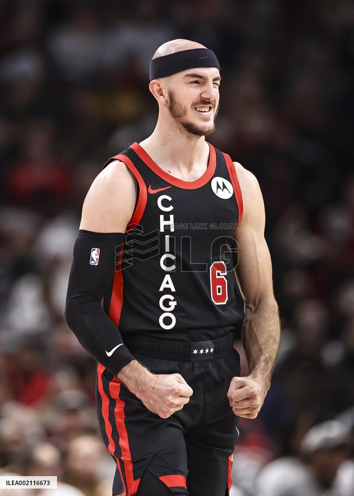 (SP)U.S.-CHICAGO-BASKETBALL-NBA-SPURS VS BULLS