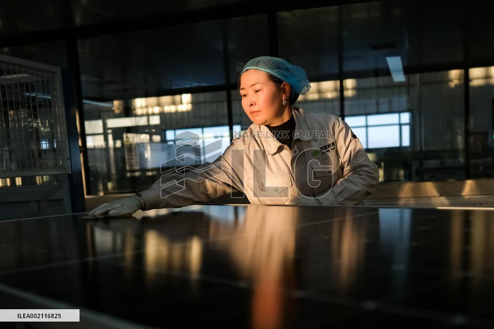 CHINA-XINJIANG-WIND-SOLAR-POWER (CN)