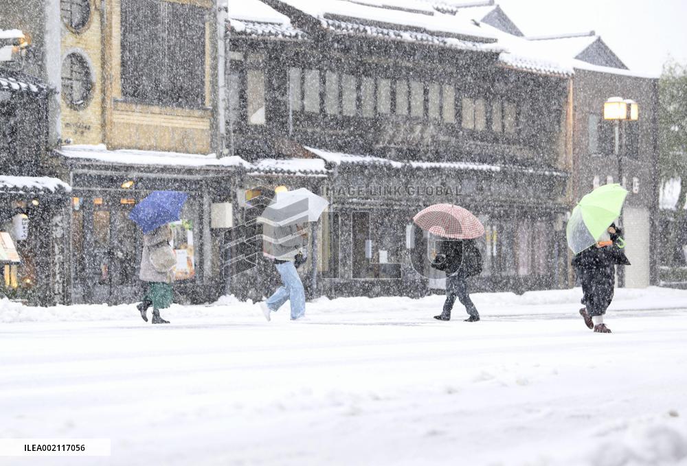 Snow-covered geisha district in central Japan