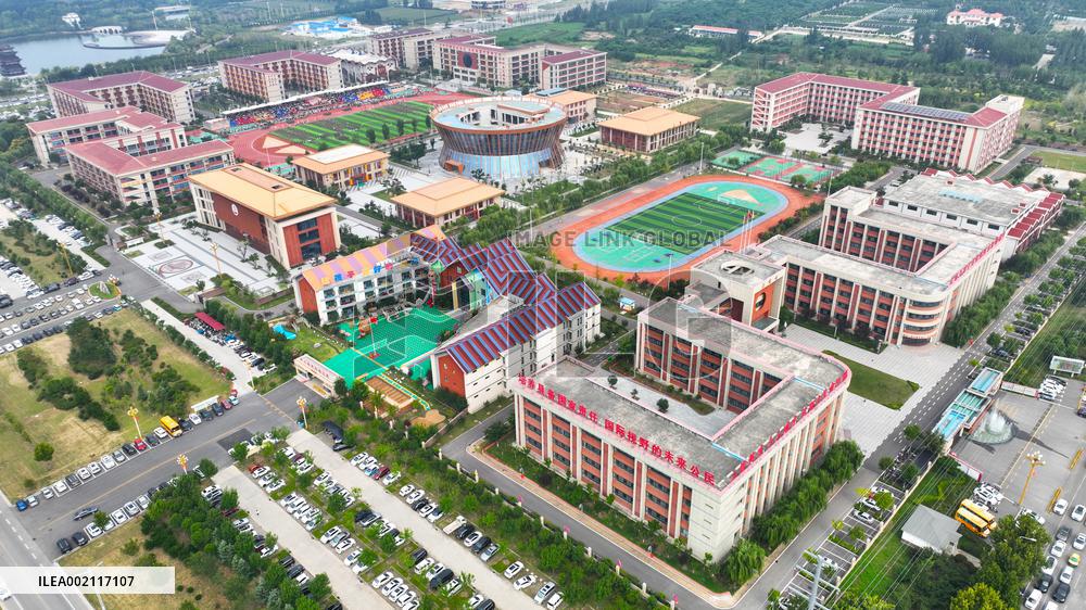 Xinhua Headlines: Reform propels China's rural areas on path to modernization