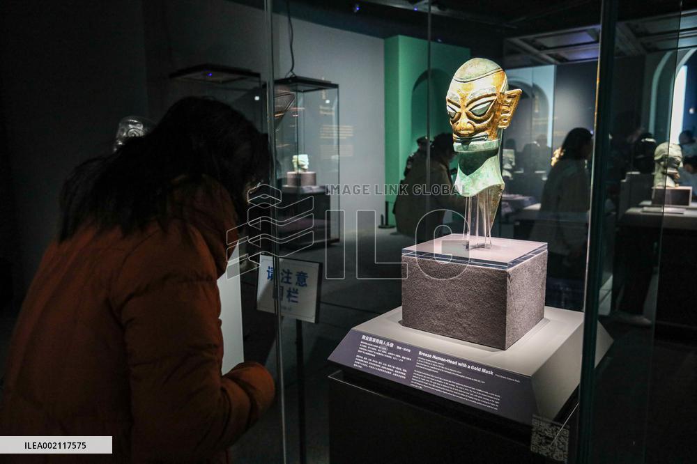 CHINA-SHANGHAI-ART-EXHIBITION-SANXINGDUI-RODIN (CN)
