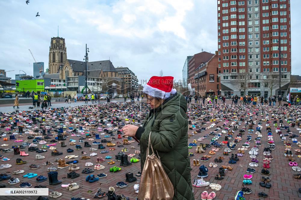 Display of 8000 Shoes In Rotterdam