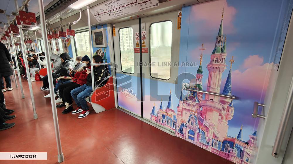 Disneyland Zootopia Theme Subway in Shanghai