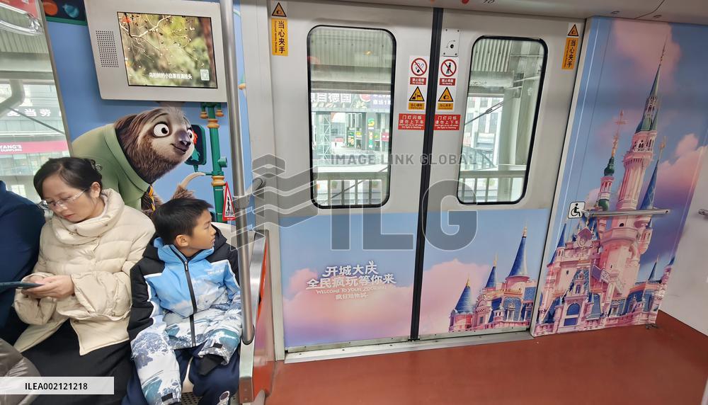 Disneyland Zootopia Theme Subway in Shanghai