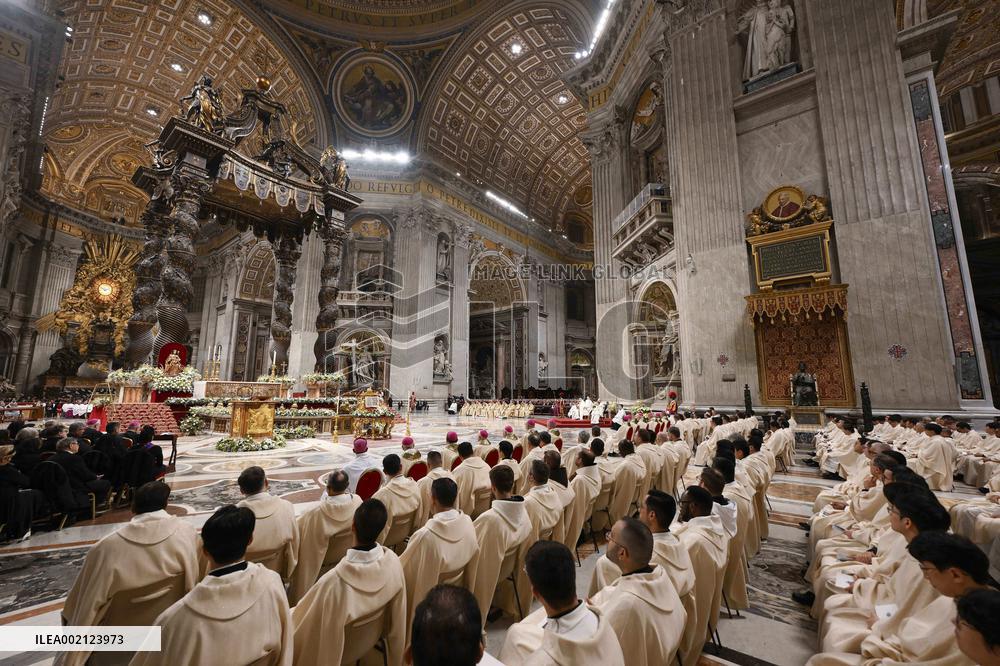 Pope Presides Over The Christmas Eve Midnight Mass - Vatican