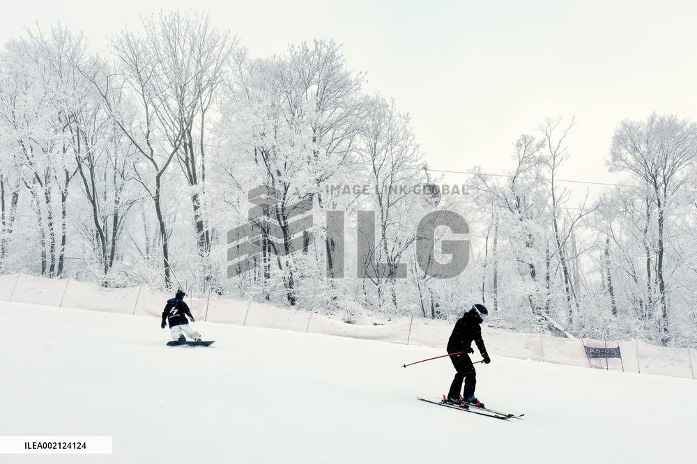 CHINA-SWITZERLAND-JILIN-ZERMATT-SNOW AND ICE ECONOMY (CN)