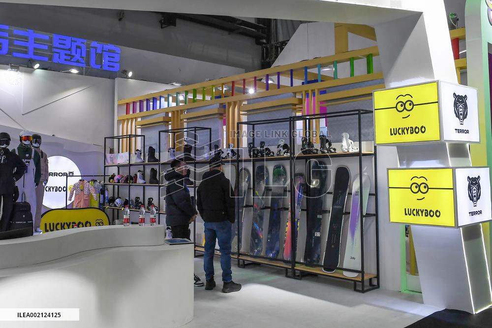 CHINA-SWITZERLAND-JILIN-ZERMATT-SNOW AND ICE ECONOMY (CN)