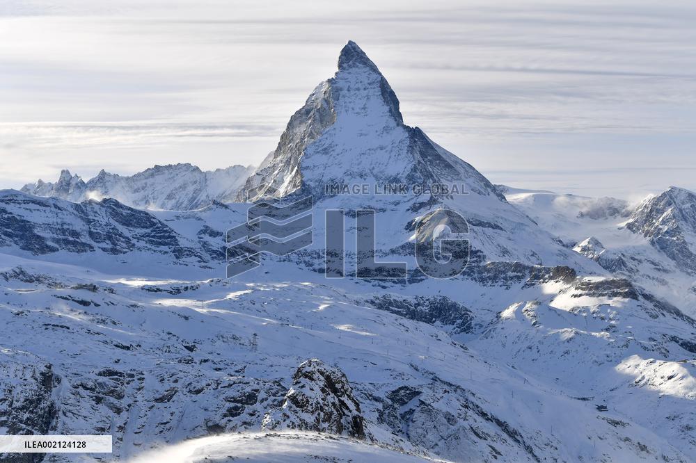 CHINA-SWITZERLAND-JILIN-ZERMATT-SNOW AND ICE ECONOMY (CN)