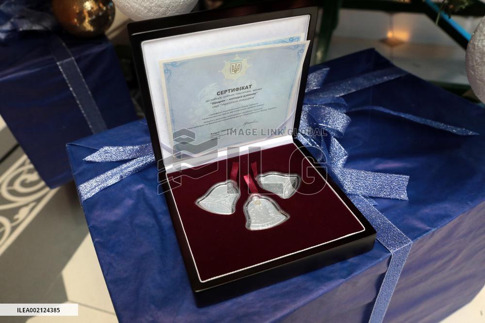 National Bank presents new set of commemorative coins