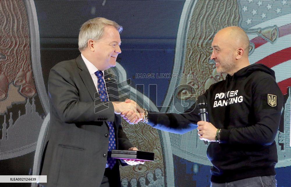 National Bank presents new set of commemorative coins