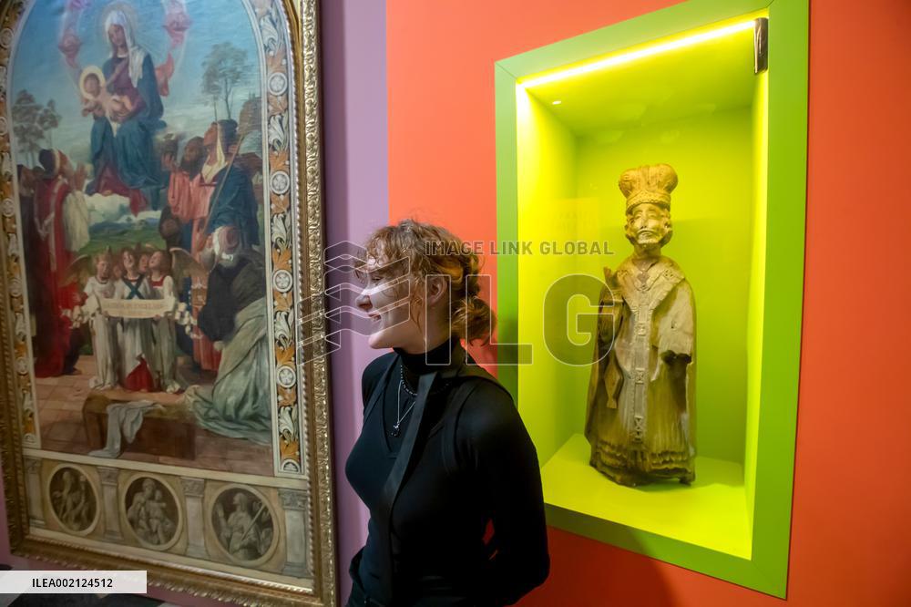 Rising Star exhibition presented in Kyiv