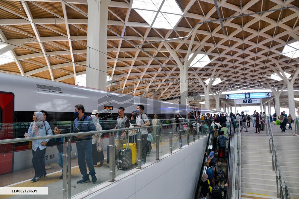 INDONESIA-JAKARTA-BANDUNG HSR-PASSENGER FLOW-ONE MILLION