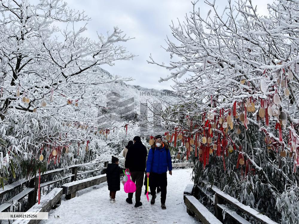Snow Scenery in Chongqing