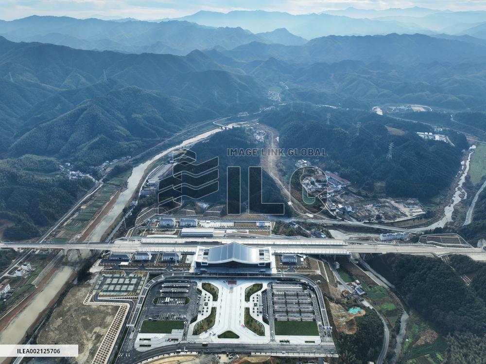 CHINA-HANGZHOU-NANCHANG-RAILWAY-OPERATION (CN)