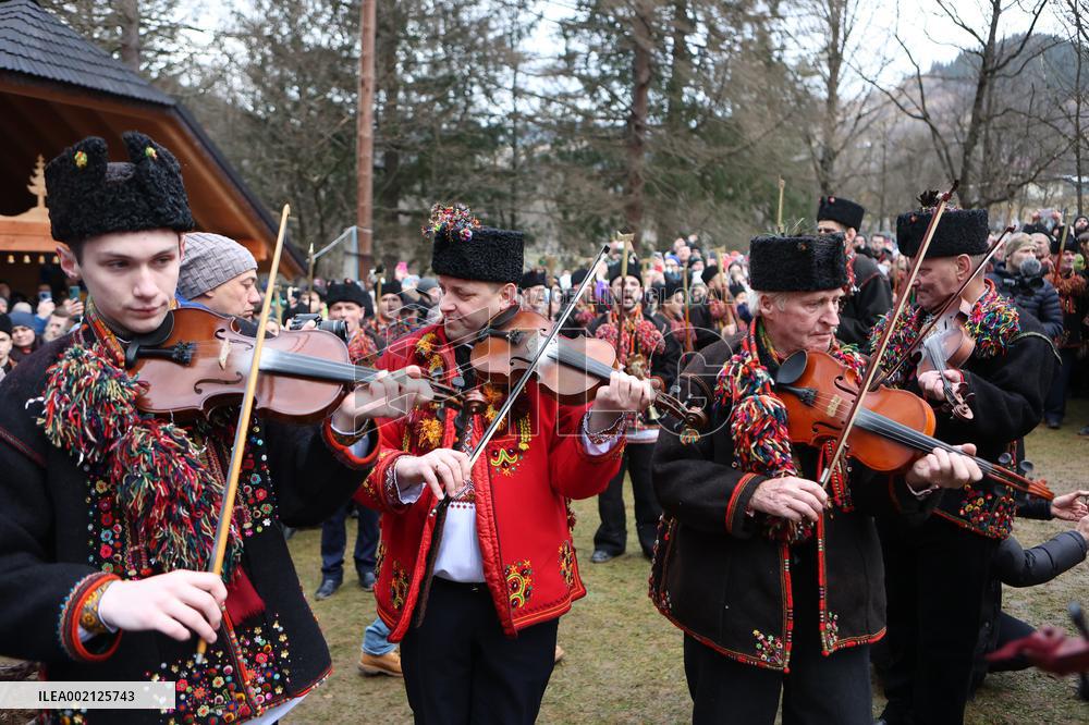 Hutsul carols in Ivano-Frankivsk Region