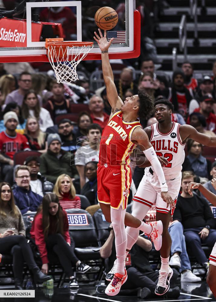 (SP)U.S.-CHICAGO-BASKETBALL-NBA-CHICAGO BULLS VS ATLANTA HAWKS