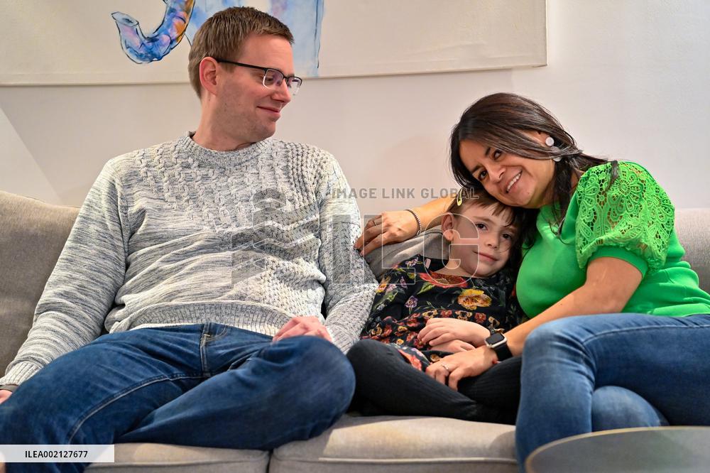 CHINA-NORTHEAST REGION-EXPATS (CN)