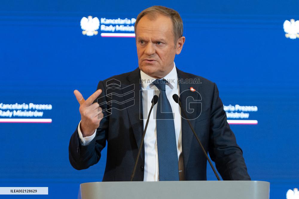 Tusk Seeks To Free The Media From Political Control - Warsaw