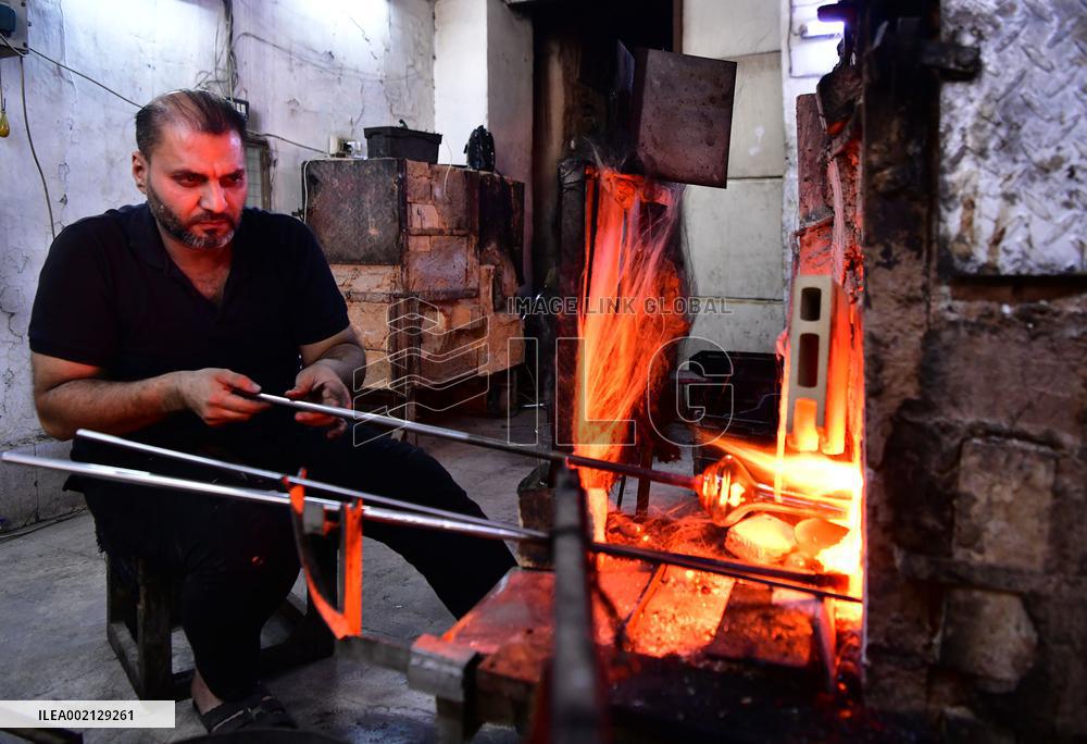 SYRIA-DAMASCUS-GLASSBLOWING