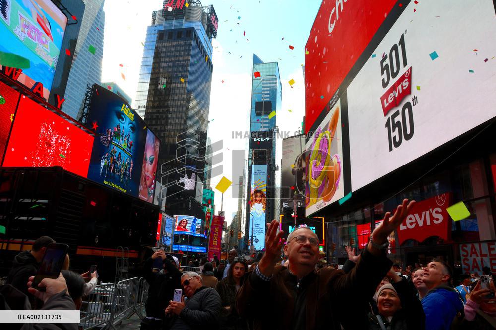New Year's Eve Confetti Test - NYC