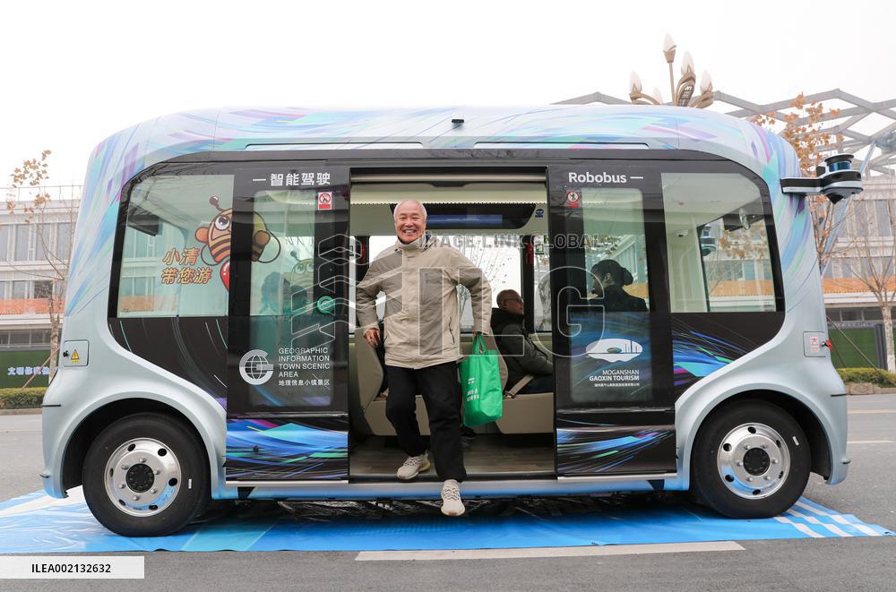 Driverless Bus