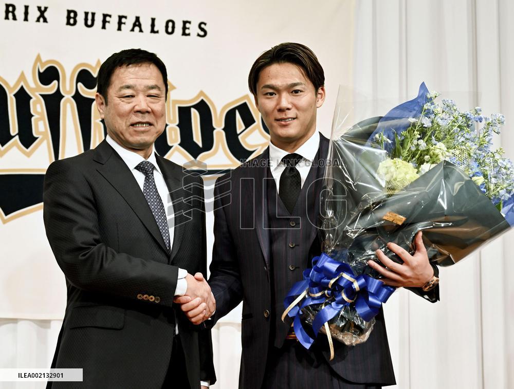 Baseball: Japanese ace Yoshinobu Yamamoto