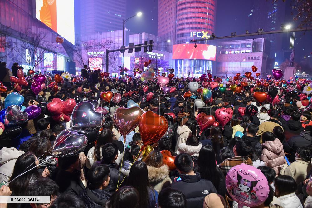 People Gather To Welcome The New Year in Nanjing