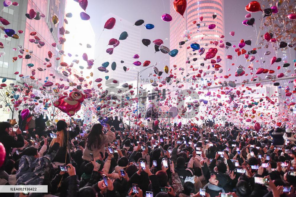 People Gather To Welcome The New Year in Nanjing
