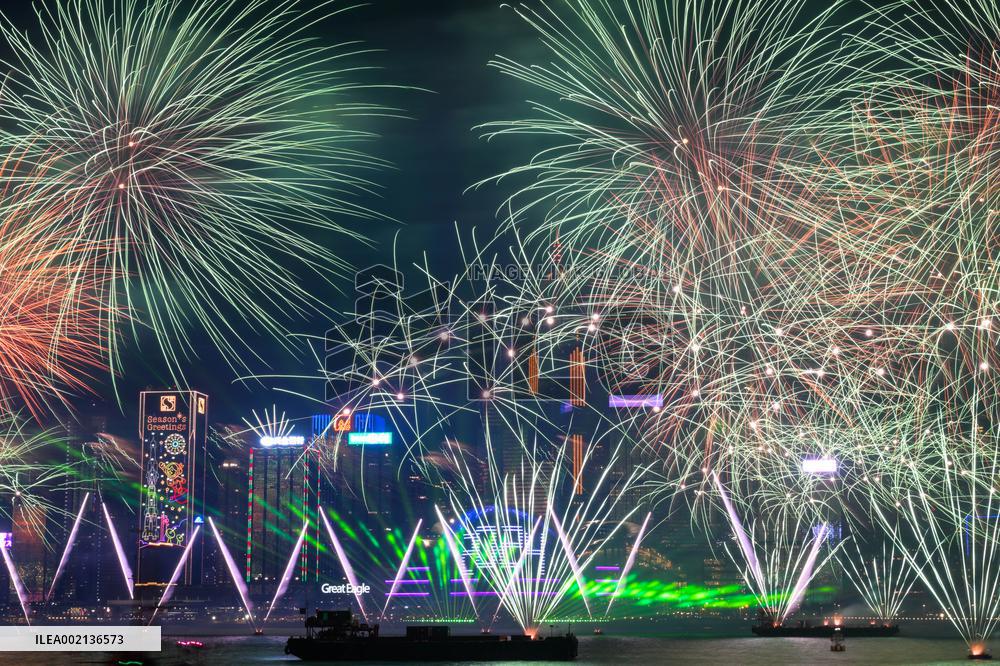 CHINA-HONG KONG-NEW YEAR-FIREWORKS (CN)