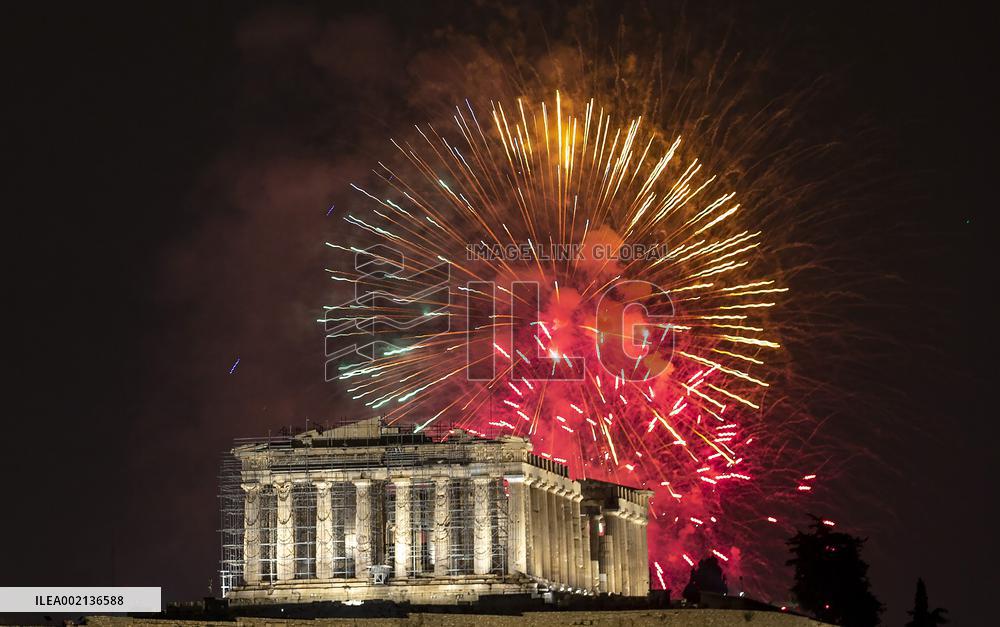 GREECE-ATHENS-NEW YEAR-FIREWORKS
