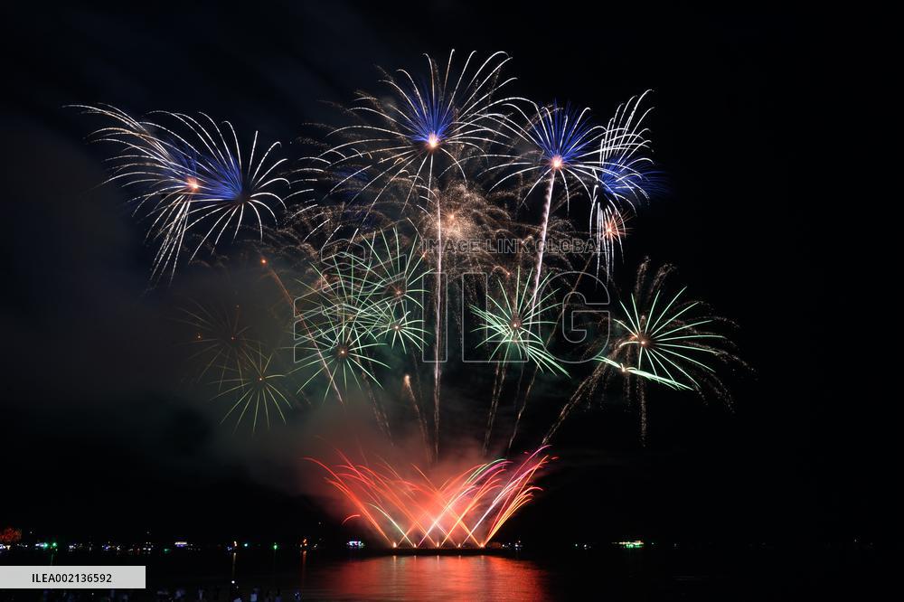 THAILAND-PATTAYA-FIREWORKS-NEW YEAR