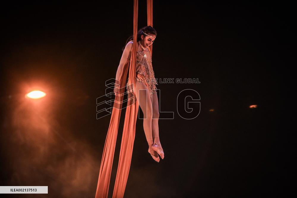 New Year's celebrations in Paris 2024