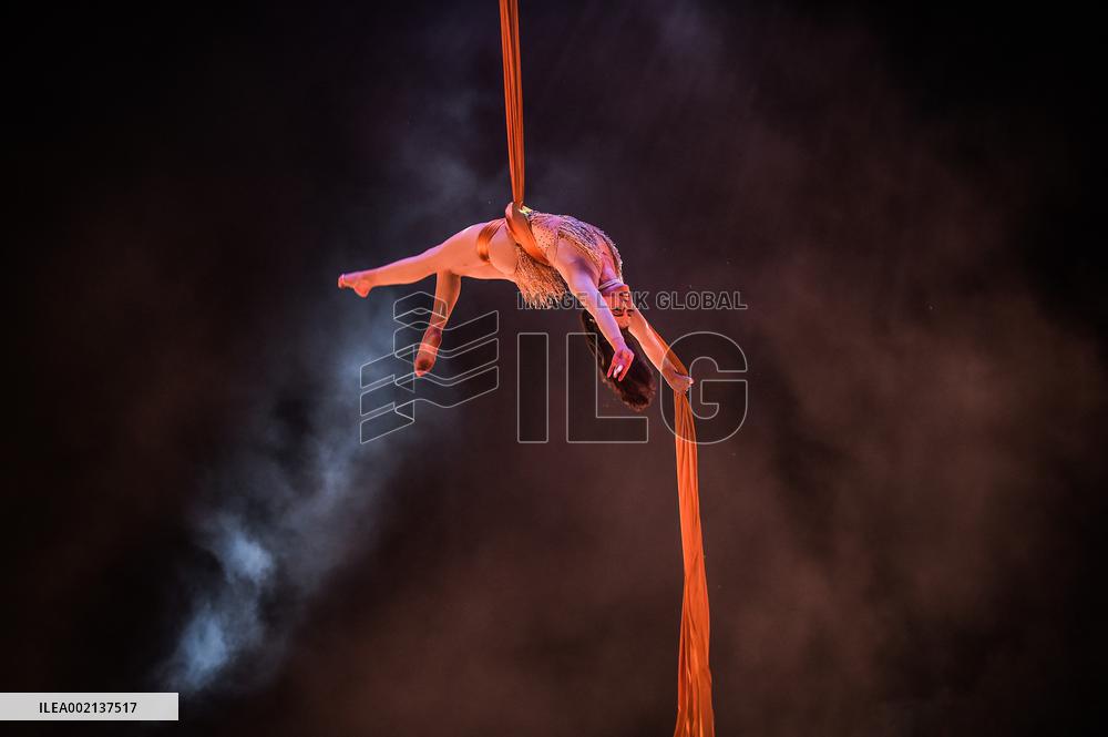 New Year's celebrations in Paris 2024