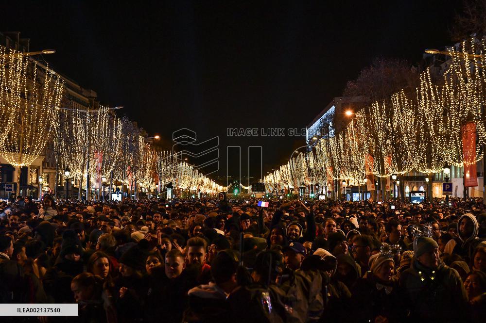 New Year's celebrations in Paris 2024