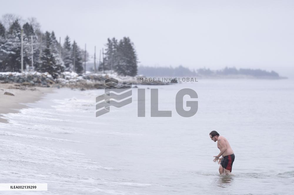 New Year's Day Swim - Canada