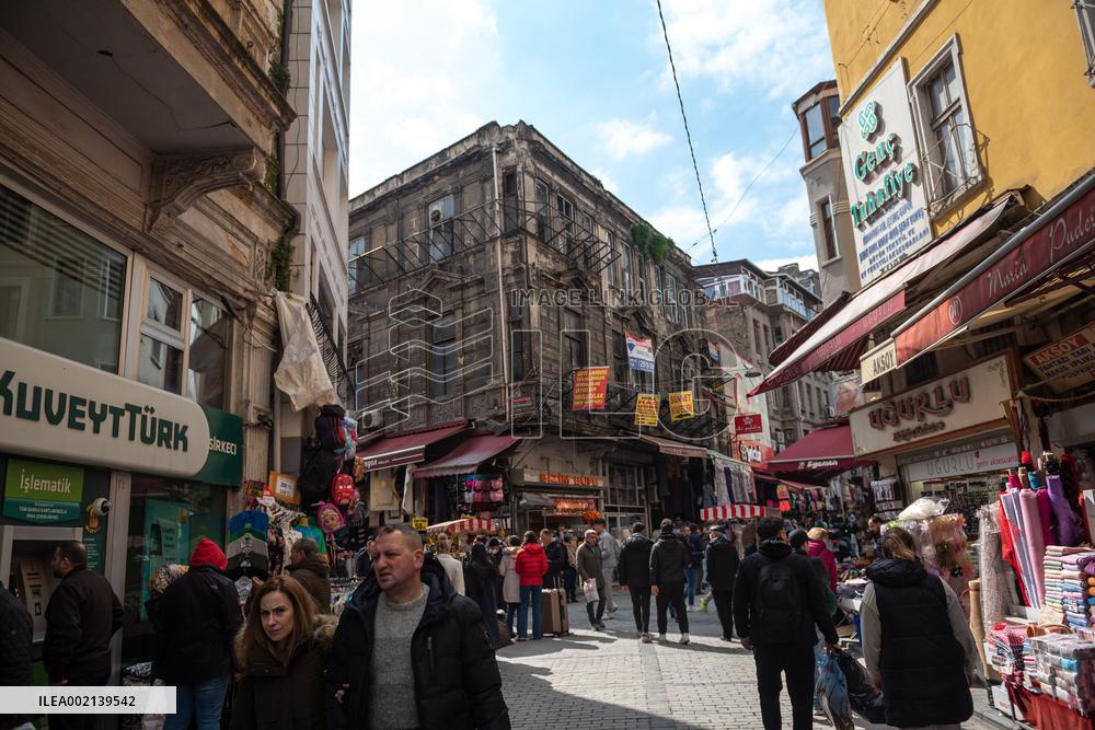 Daily Life - Istanbul