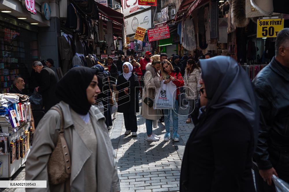 Daily Life - Istanbul